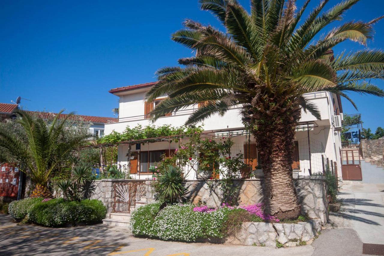 Apartments Katarina Porat Malinska Luaran gambar