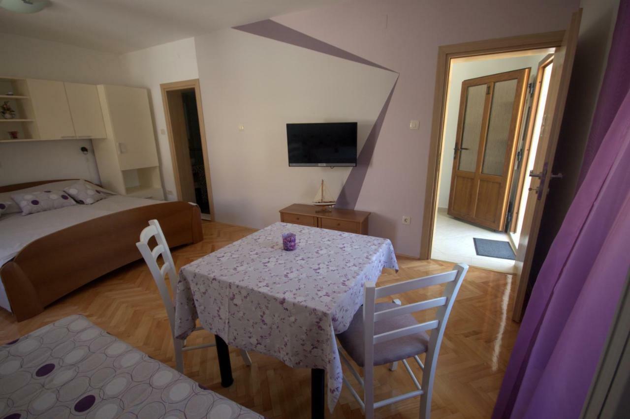 Apartments Katarina Porat Malinska Luaran gambar